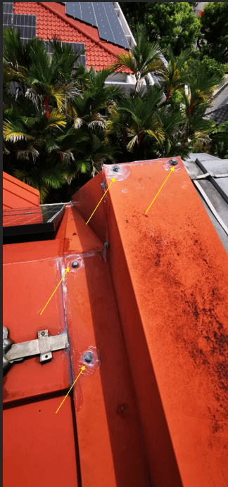 image-metal-roof-inappropriate-sealant.png
